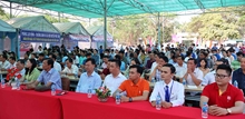 1 300 người lao động và học sinh tham gia Ngày hội việc làm thanh niên huyện Phú Tân năm 2024