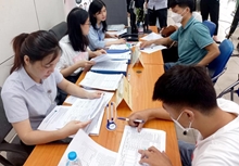 Người xin hưởng trợ cấp thất nghiệp có trình độ đại học trở lên đang gia tăng